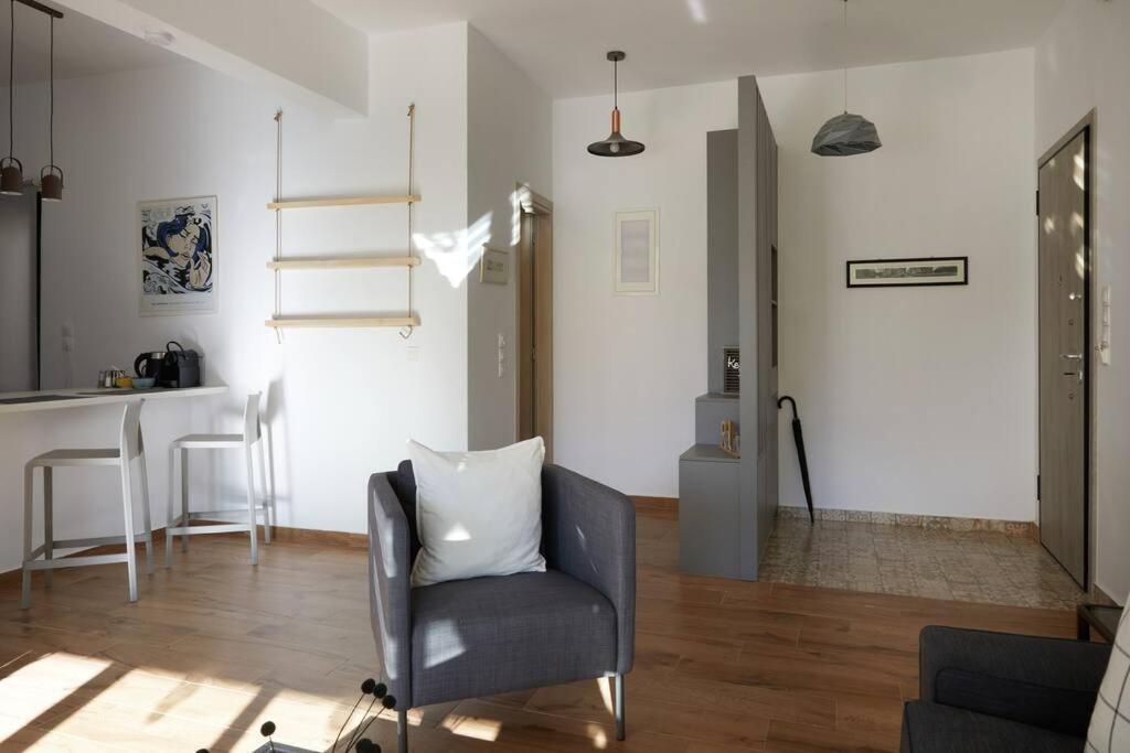 The Sunny House Apartment Athens Ngoại thất bức ảnh